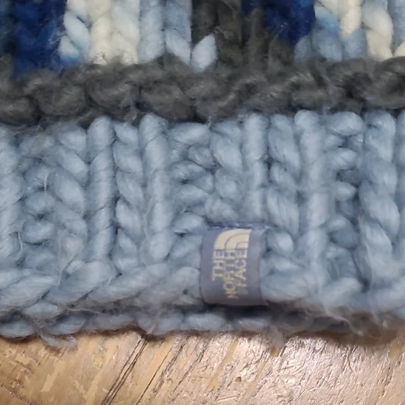 The North Face Blue Touque - Picture 2 of 2